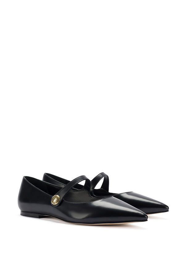 Caroline Flat, Black Leather