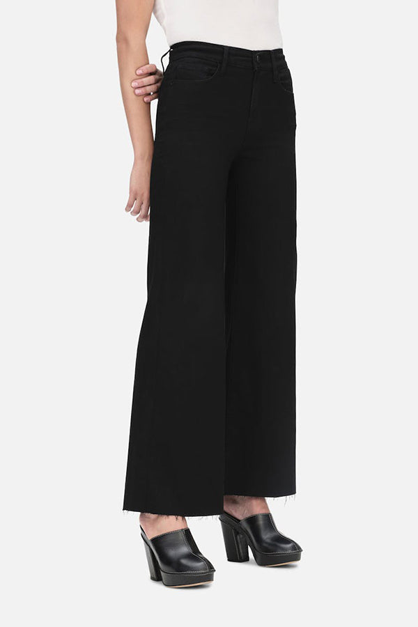 Le Palazzo Crop, Black Fin