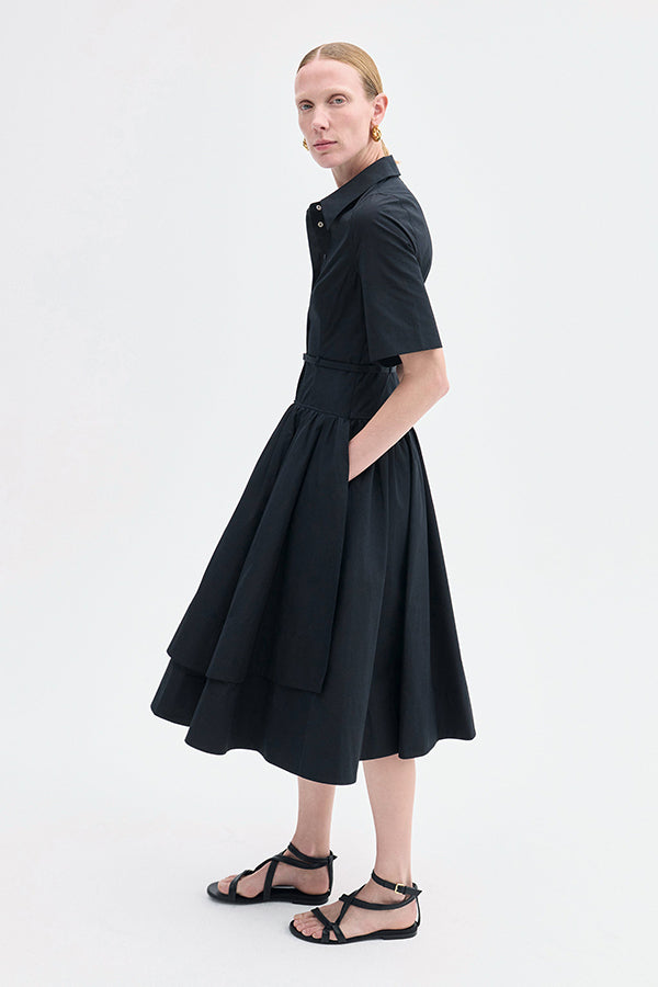 Short Sleeve Belted Dress in Cotton Poplin
