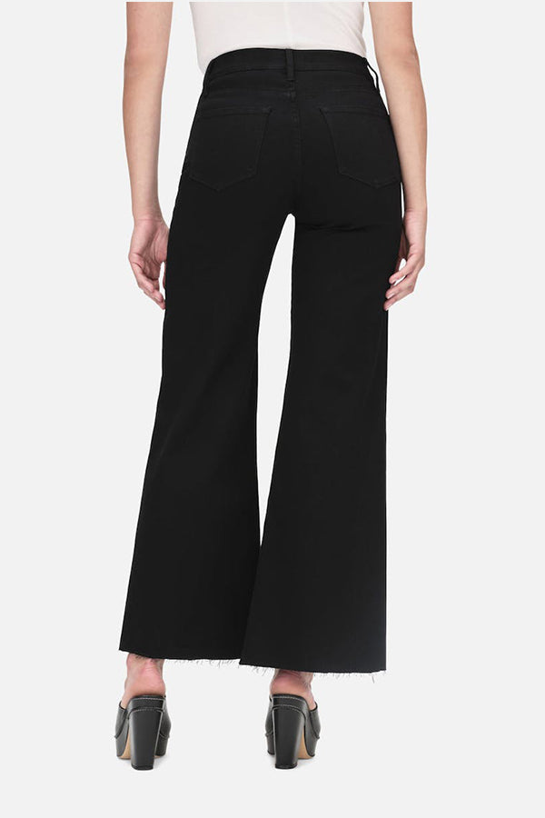 Le Palazzo Crop, Black Fin