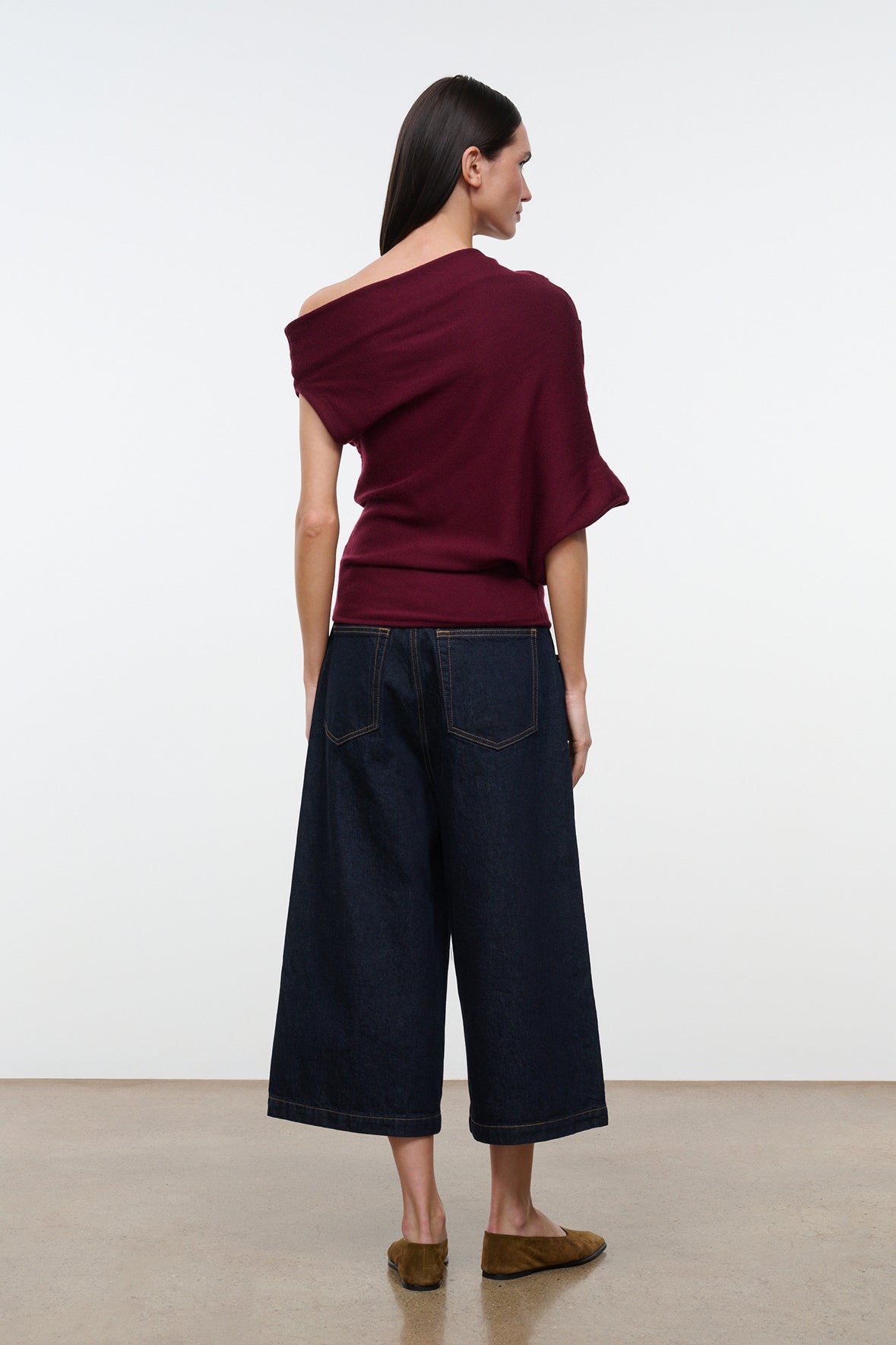 Mabel Sweater, Pinot