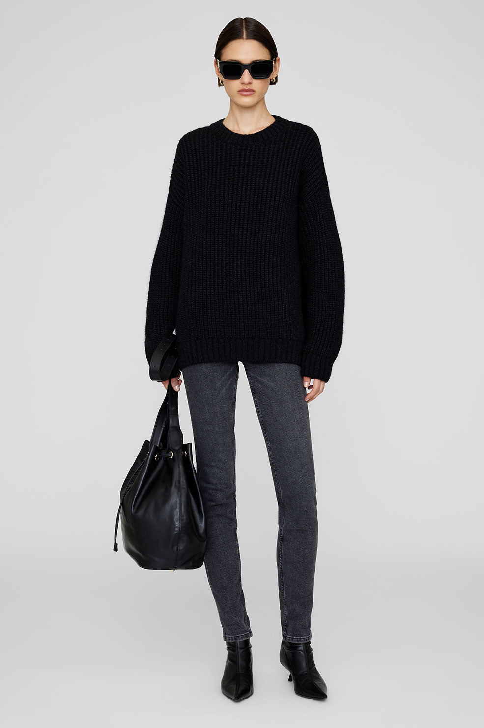 Sydney Crew, Black