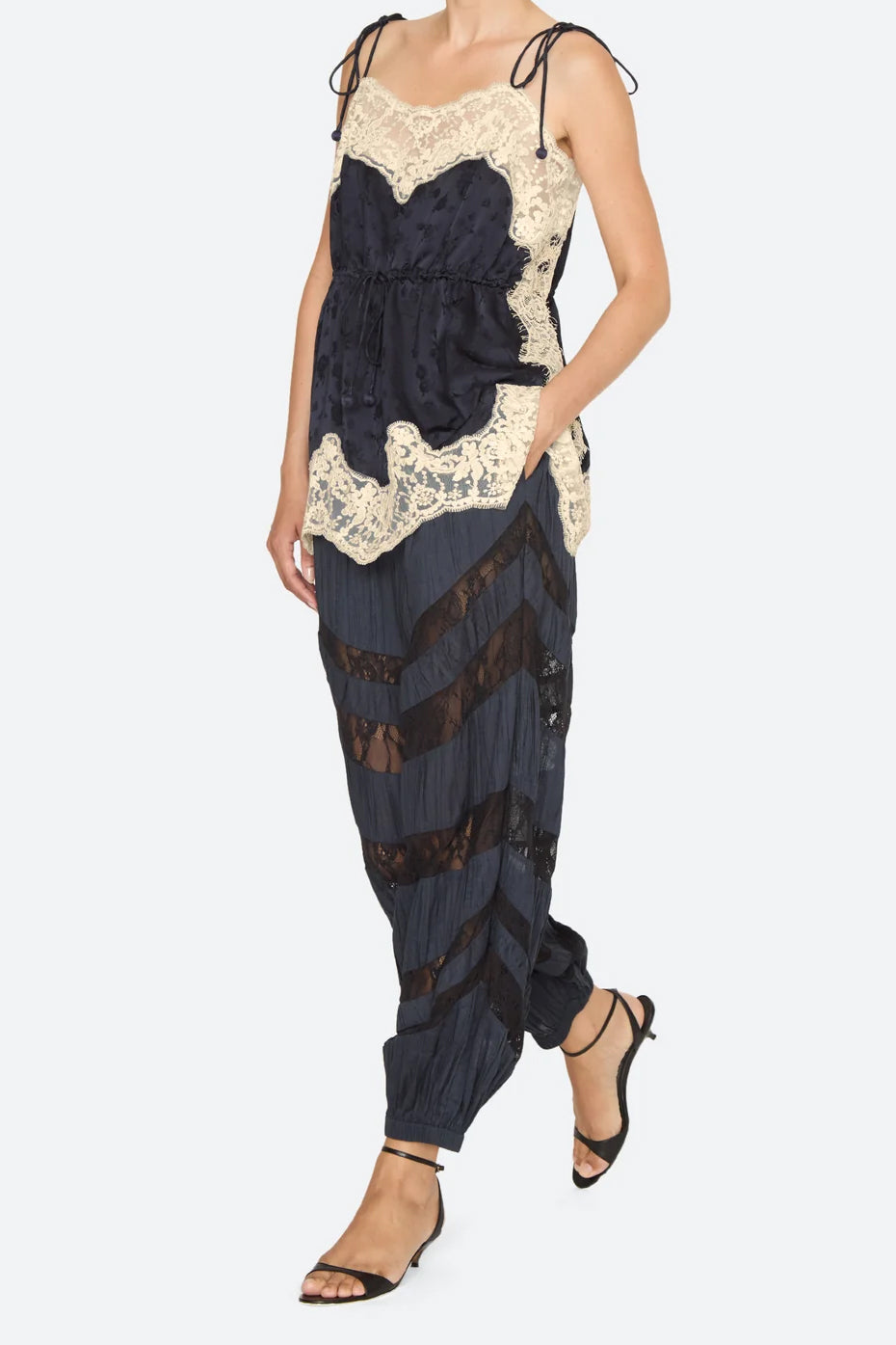 Shay Lace Tie Camisole