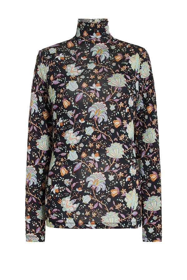 Aurelia Turtleneck