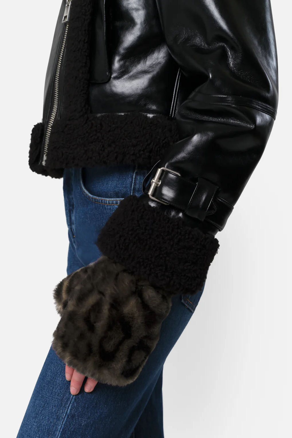 Ariel Leopard Fingerless Gloves