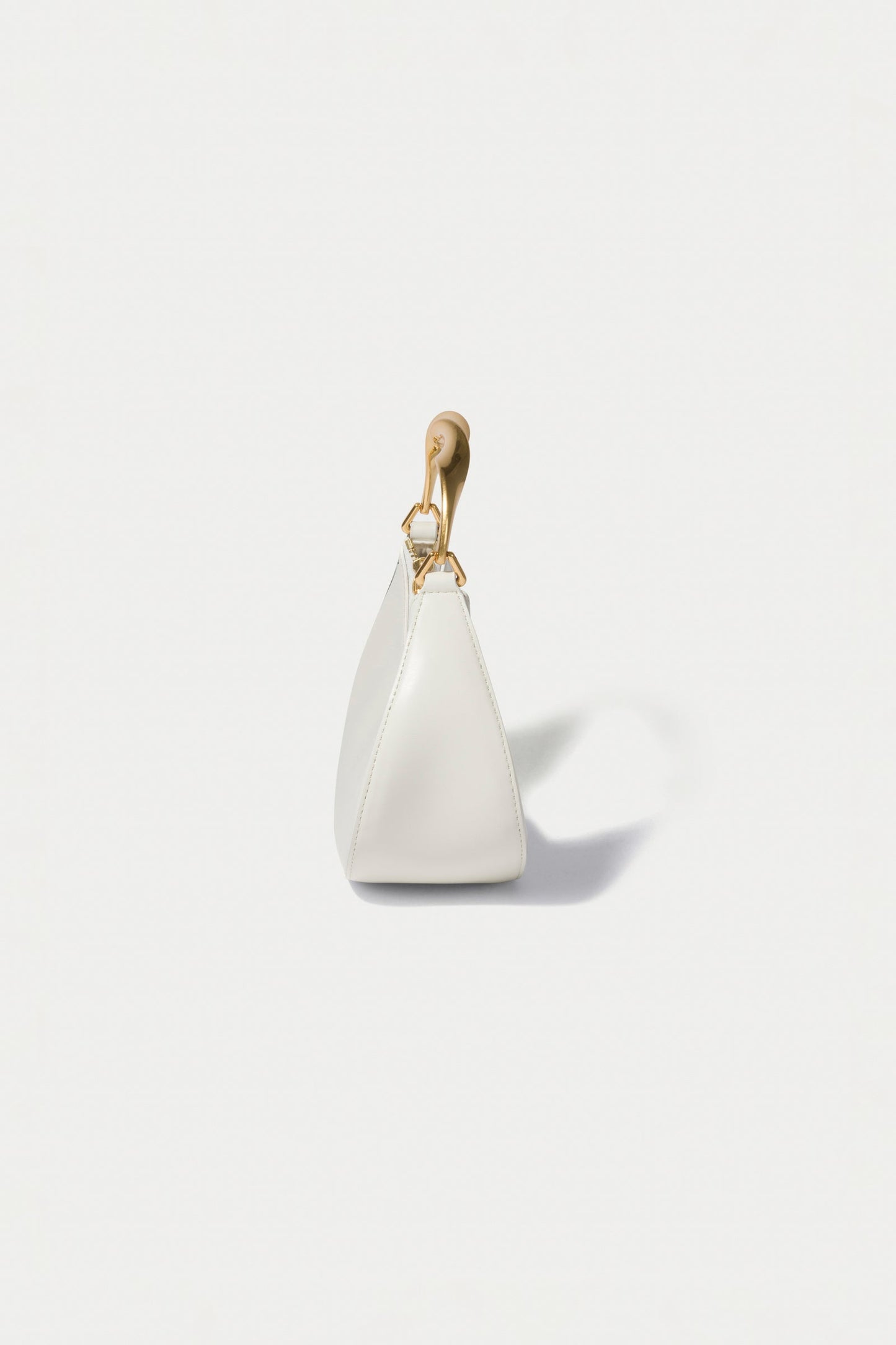 Nixi Hobo, White