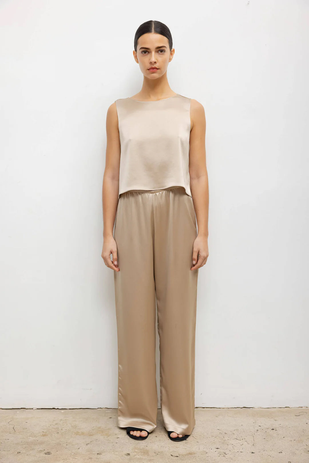 Barb Crop Sleeveless Crew, Sand