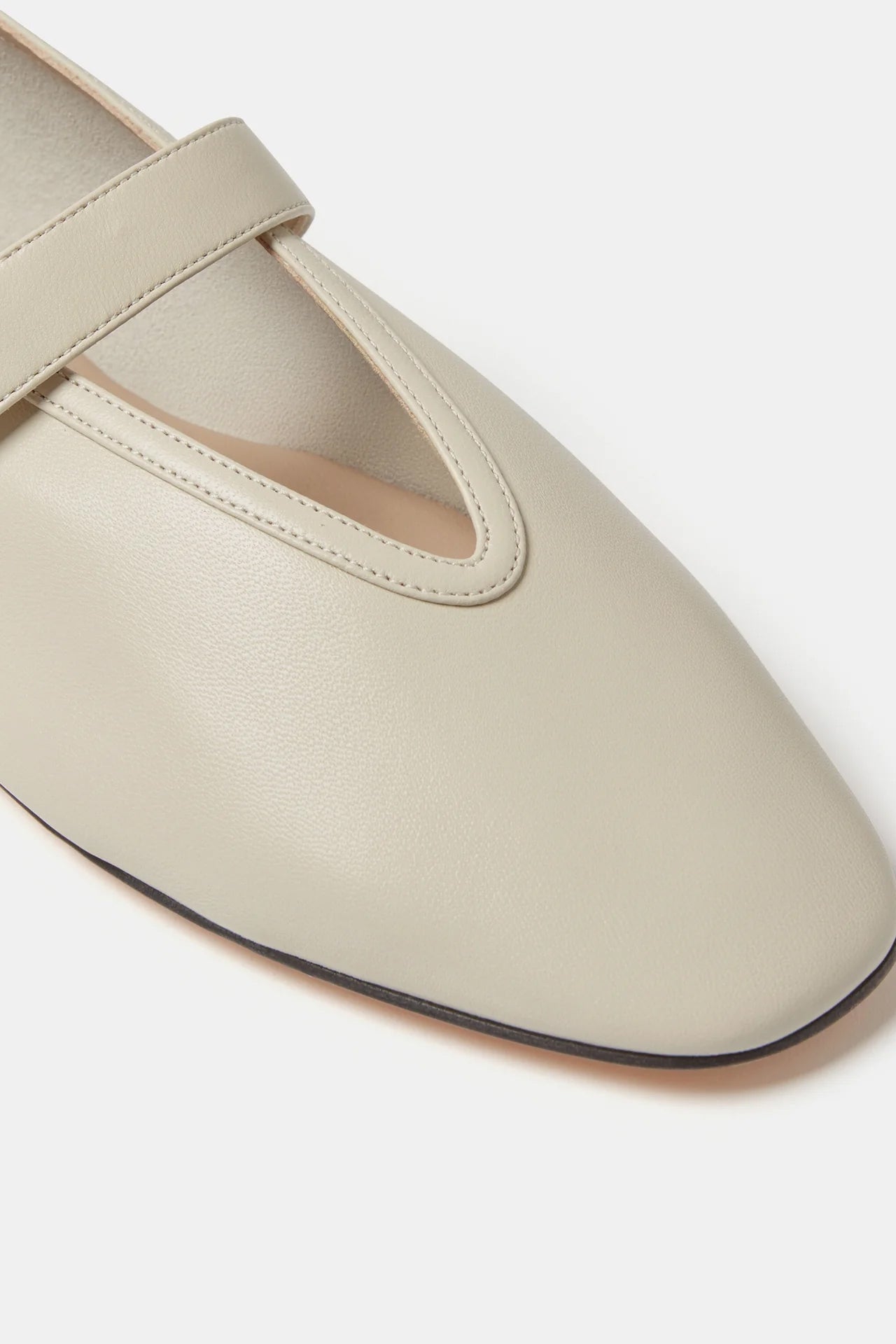 Stella Slipper, Ecru