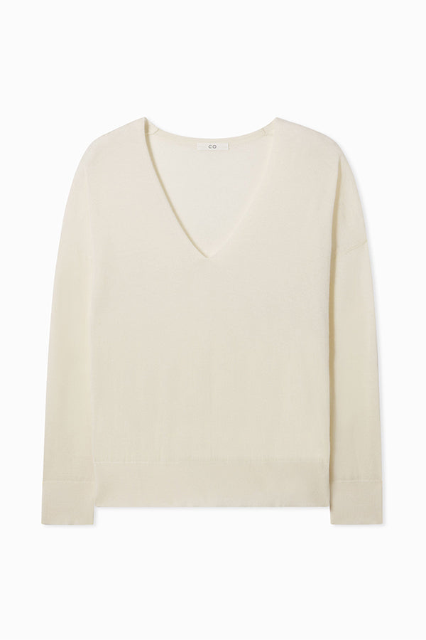 V-Neck Sweater in Fine Cashmere, Ivory
