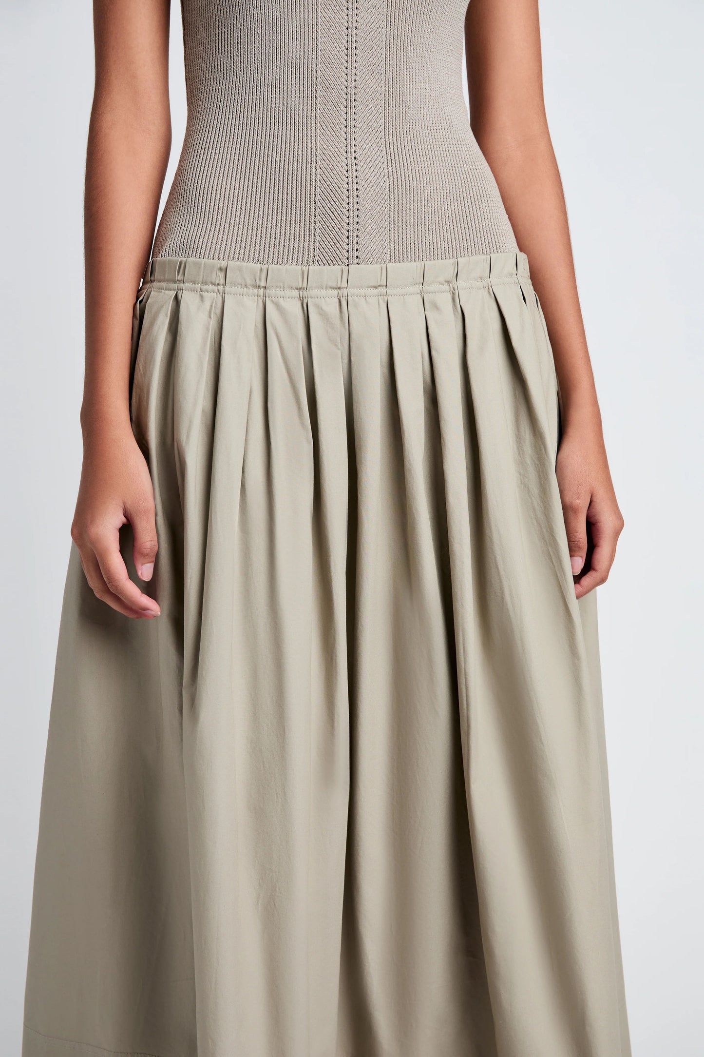 Tori Knit Dress in Brushed Poplin