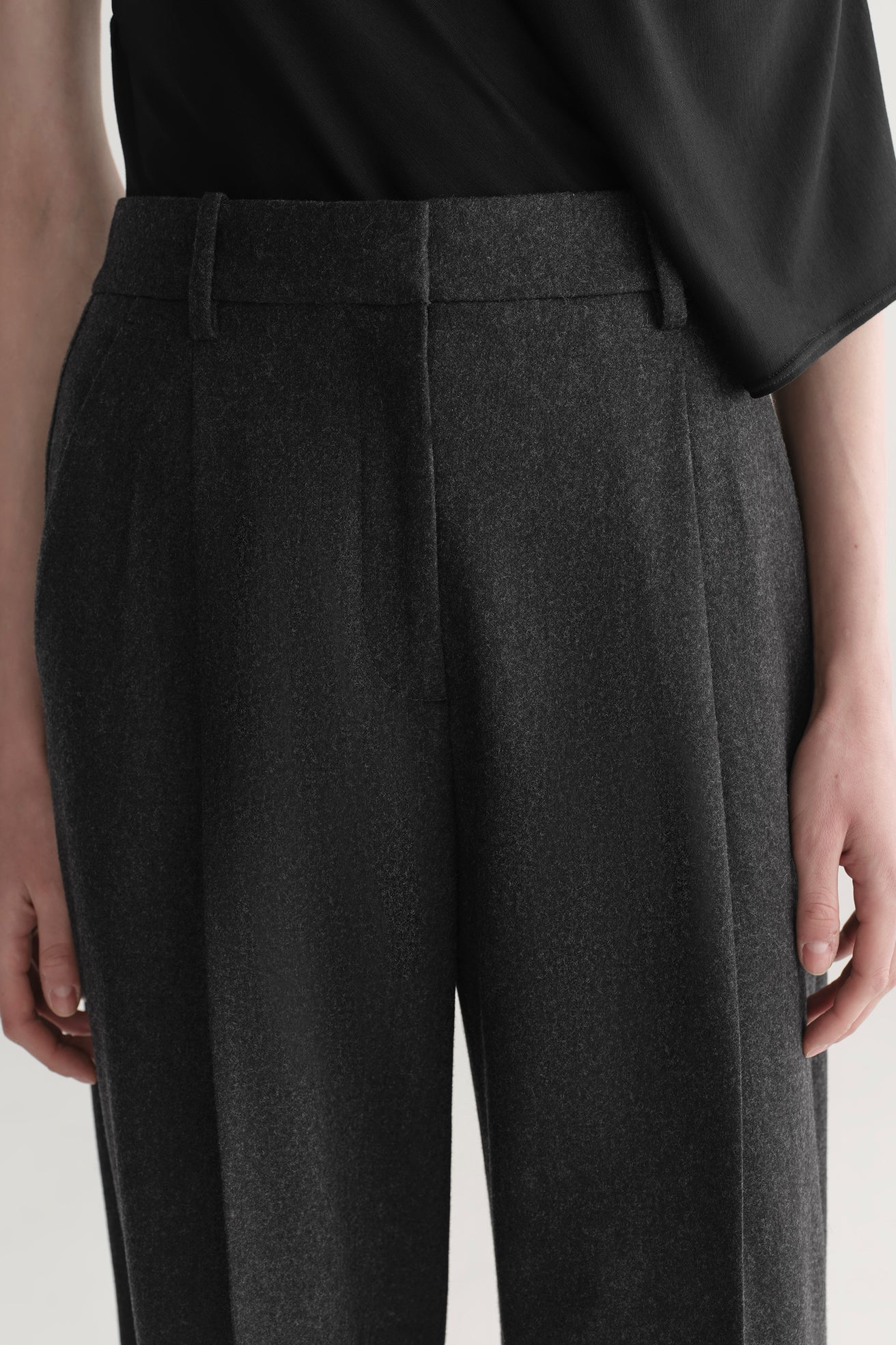 Winston Pant, Charcoal