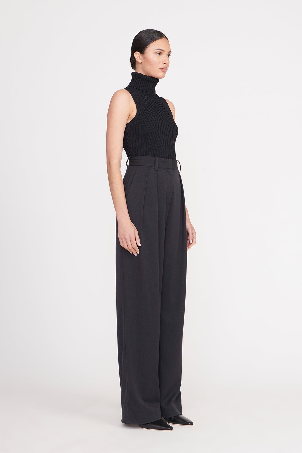 Callum Ribbed-Knit Top