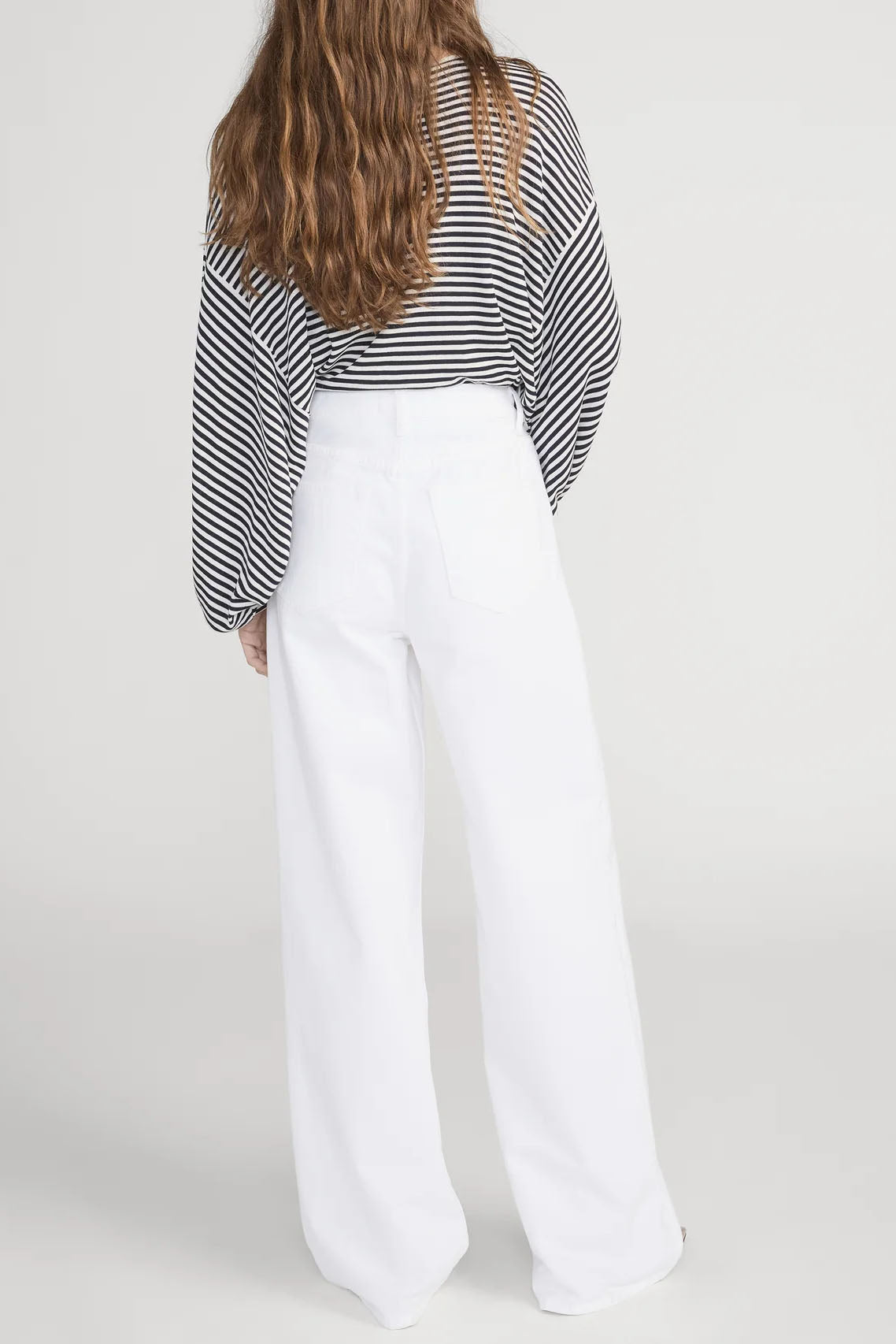 The Collegiate Pocket Jean, White