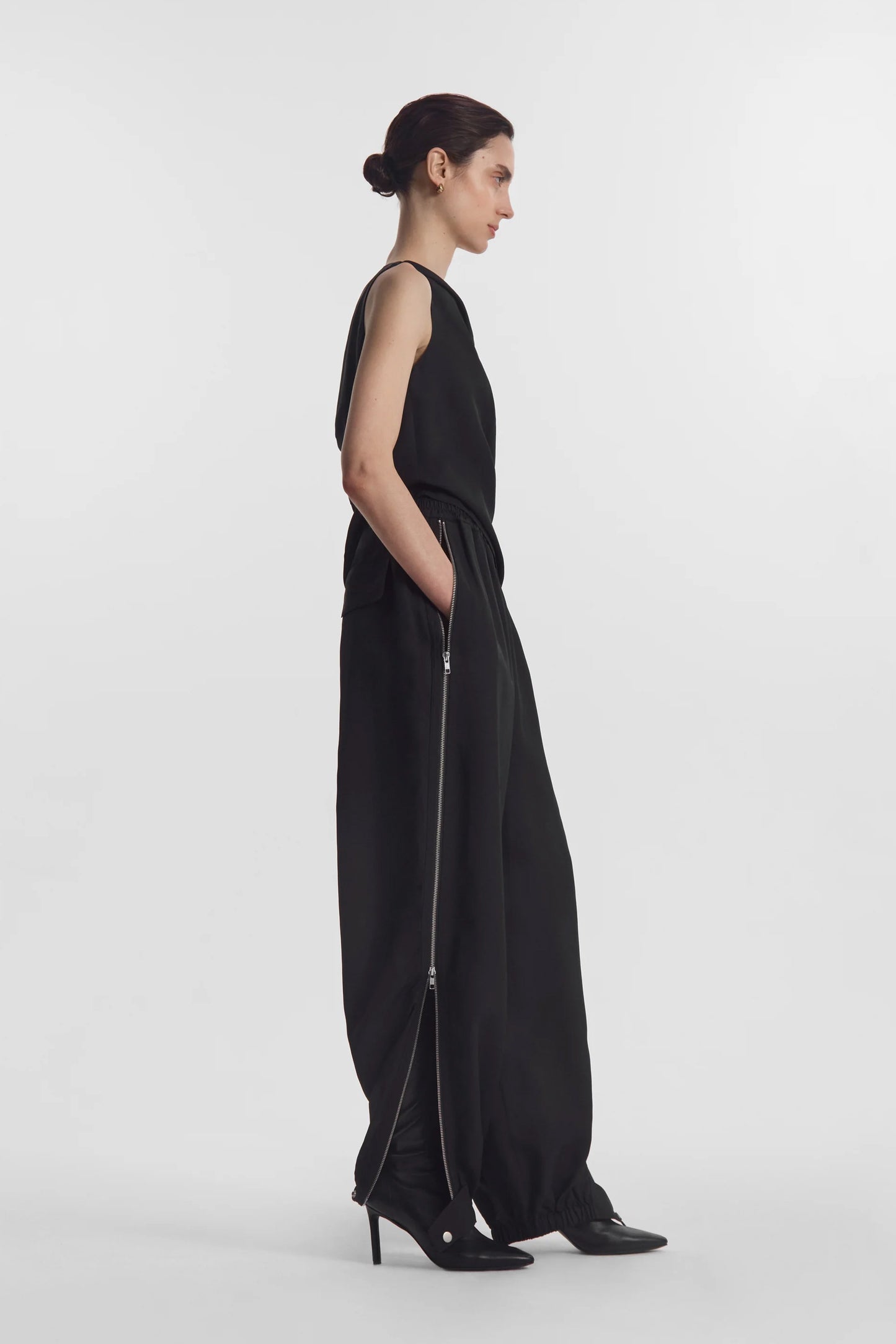 Draped Back Top in Viscose Silk