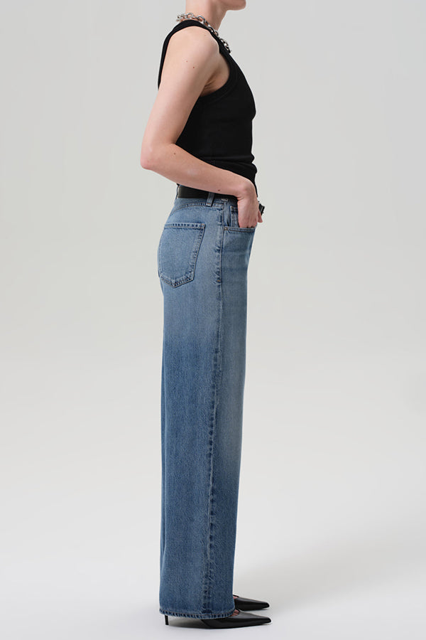 Paloma Baggy, Jete
