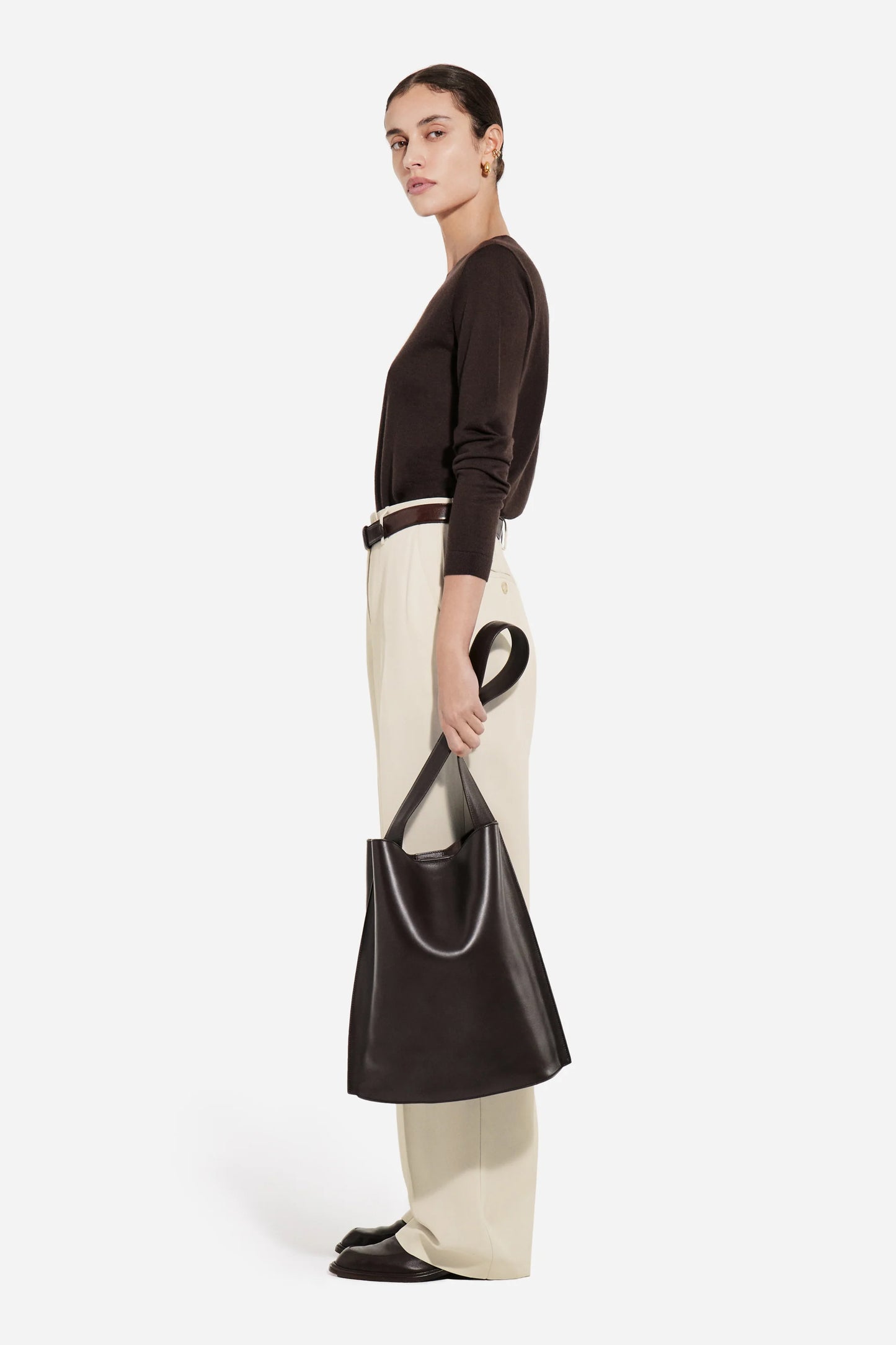 Tailored Straight-Leg Trouser in Viscose Twill