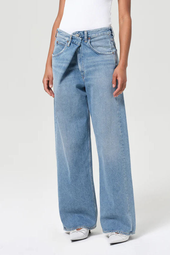 Vana Fold Jean, Mantra