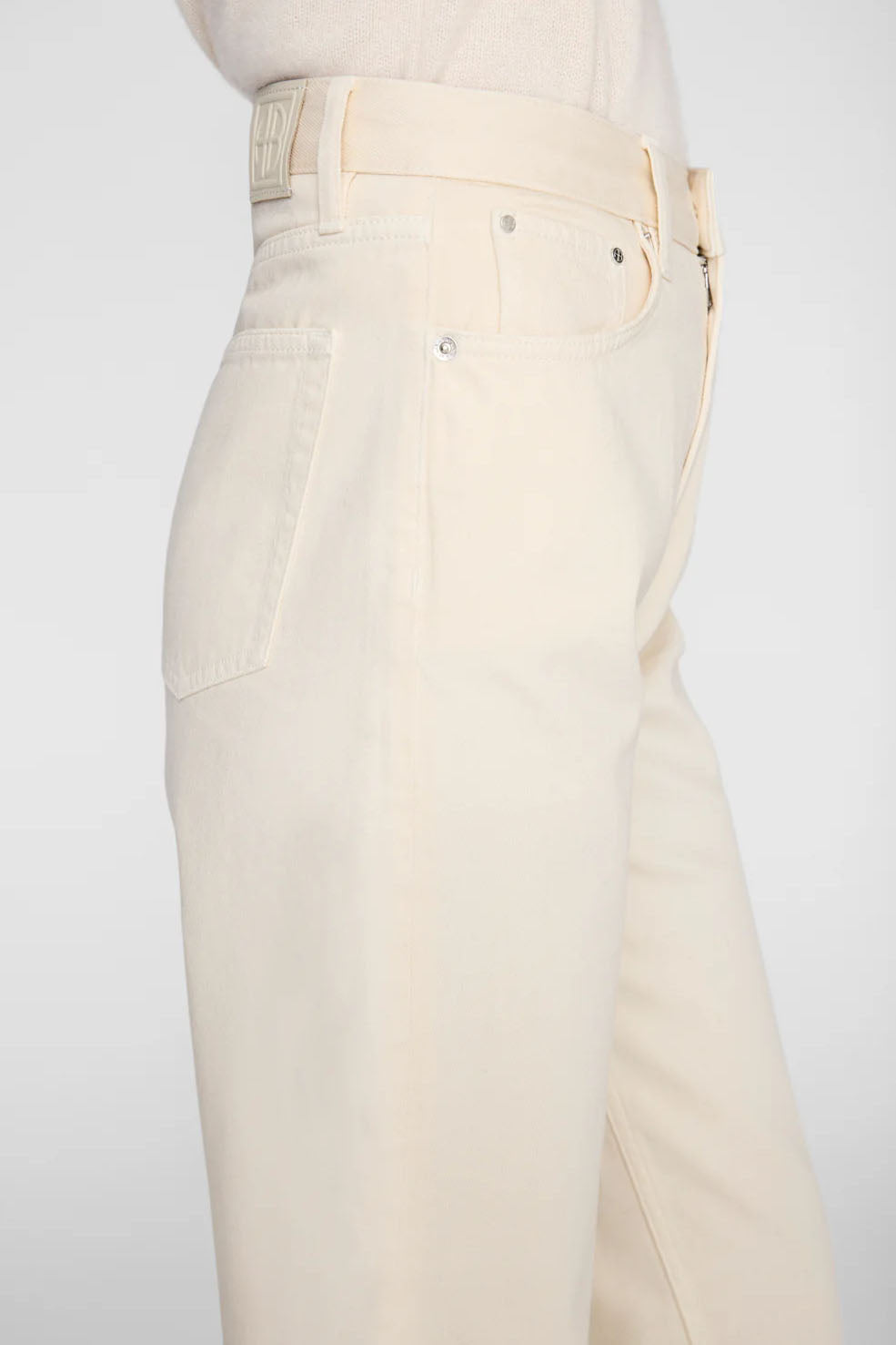 Brie Jean, Cream