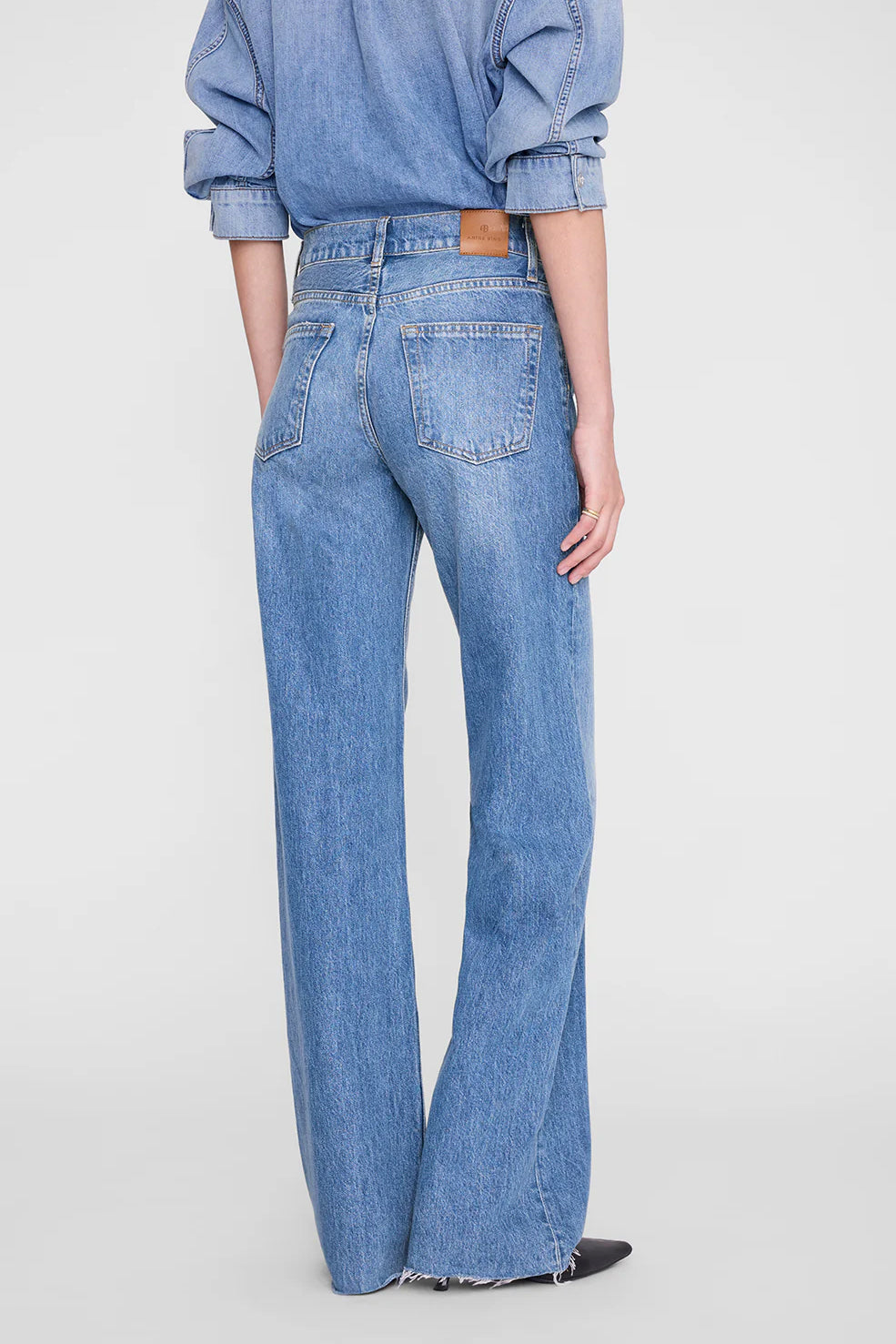 Hugh Jean, Panama Blue