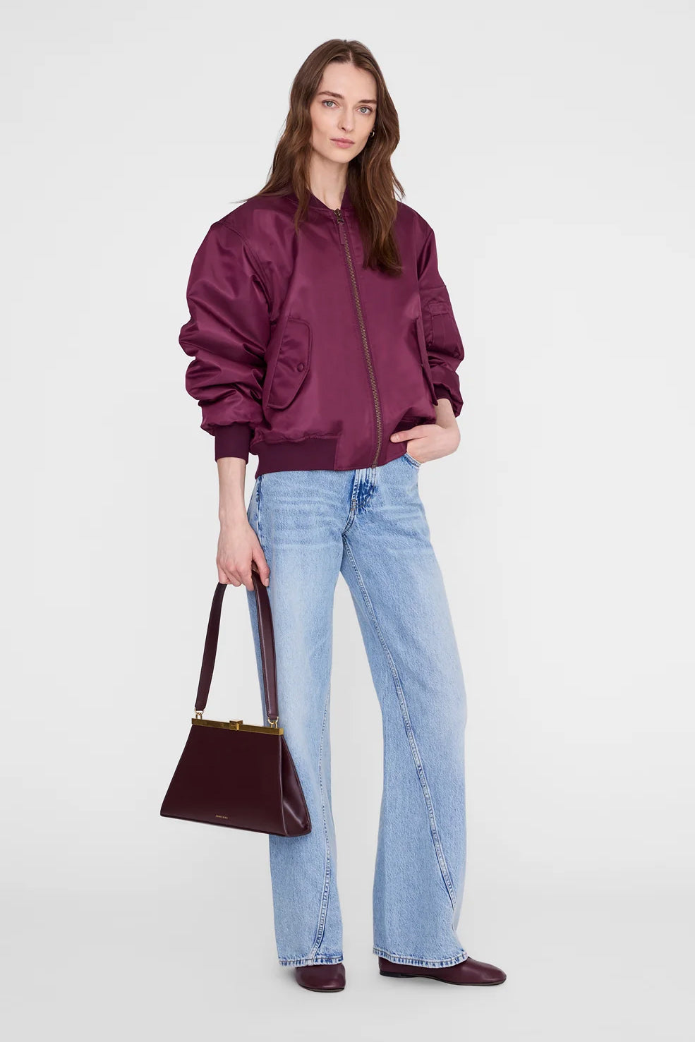 Leon Bomber, Fig