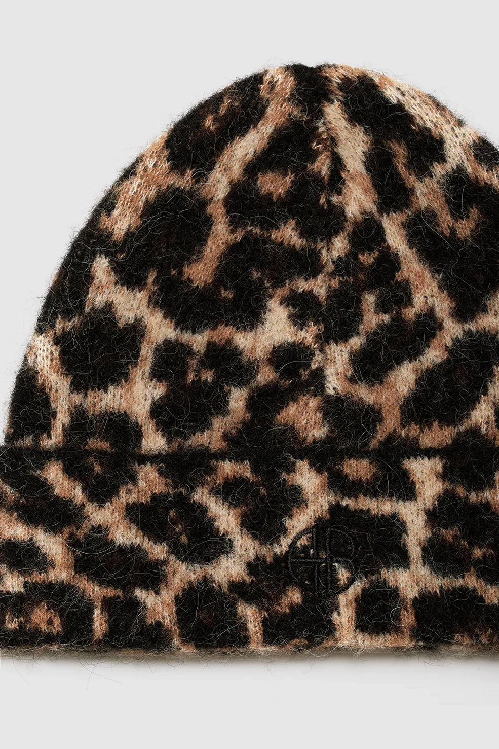 Elia Beanie, Leopard