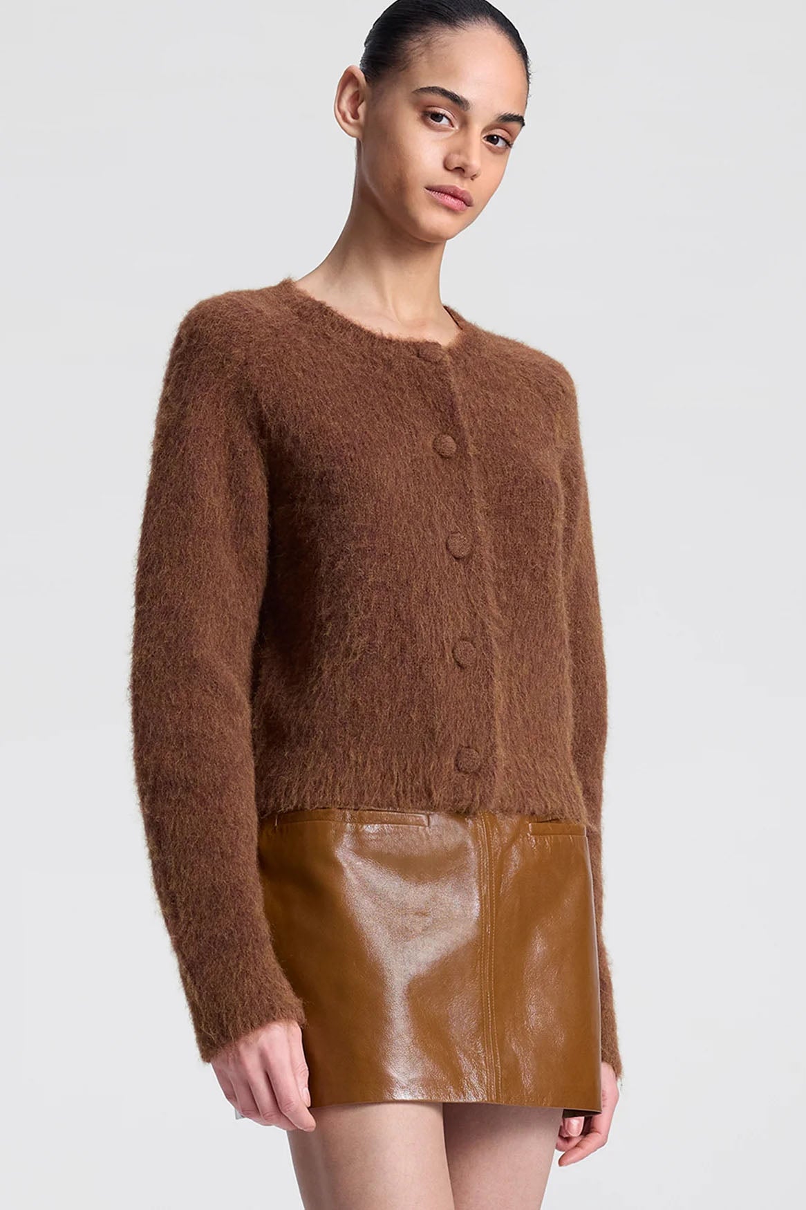 Cowan Skirt, Saddle