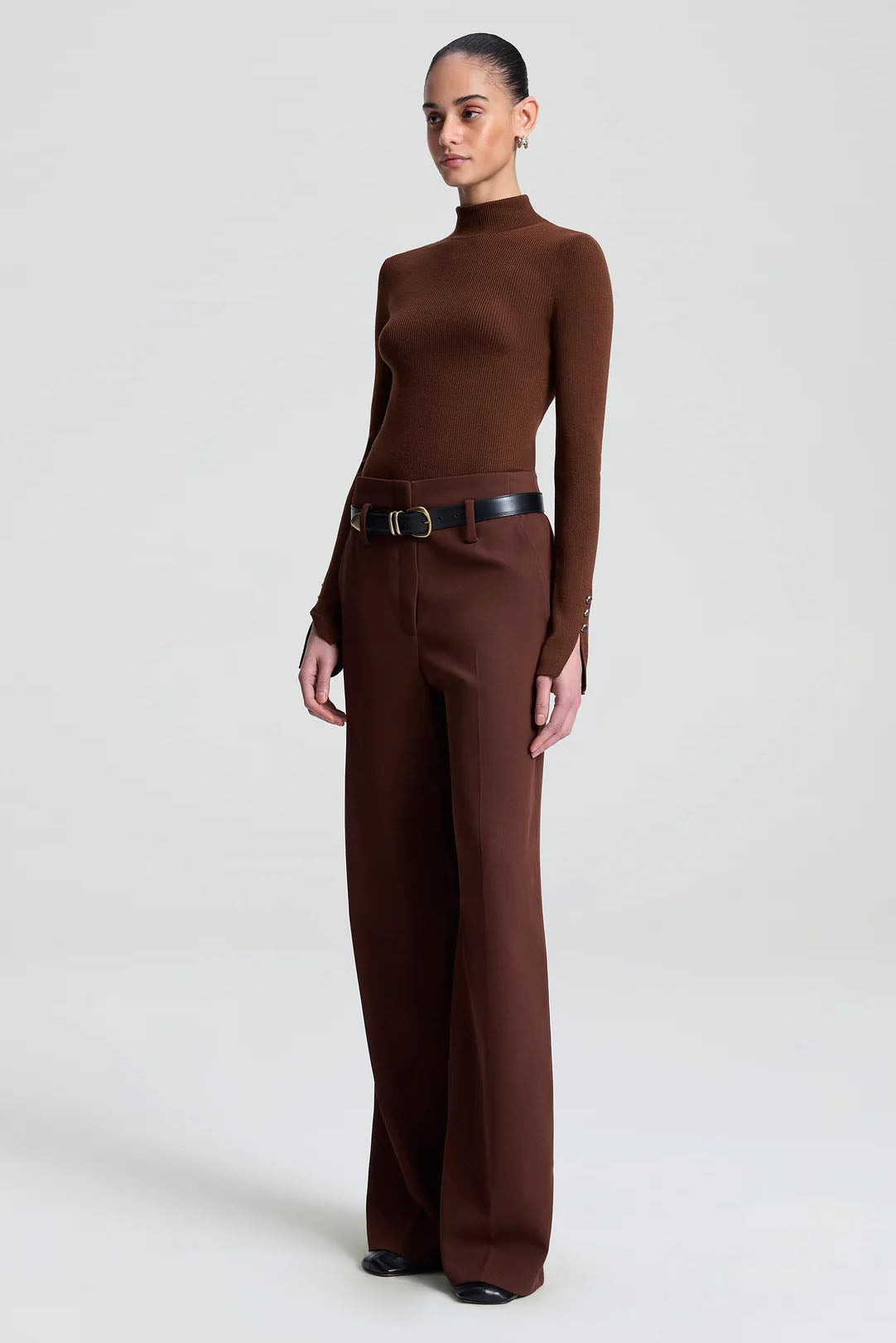Jett Top, Brunette
