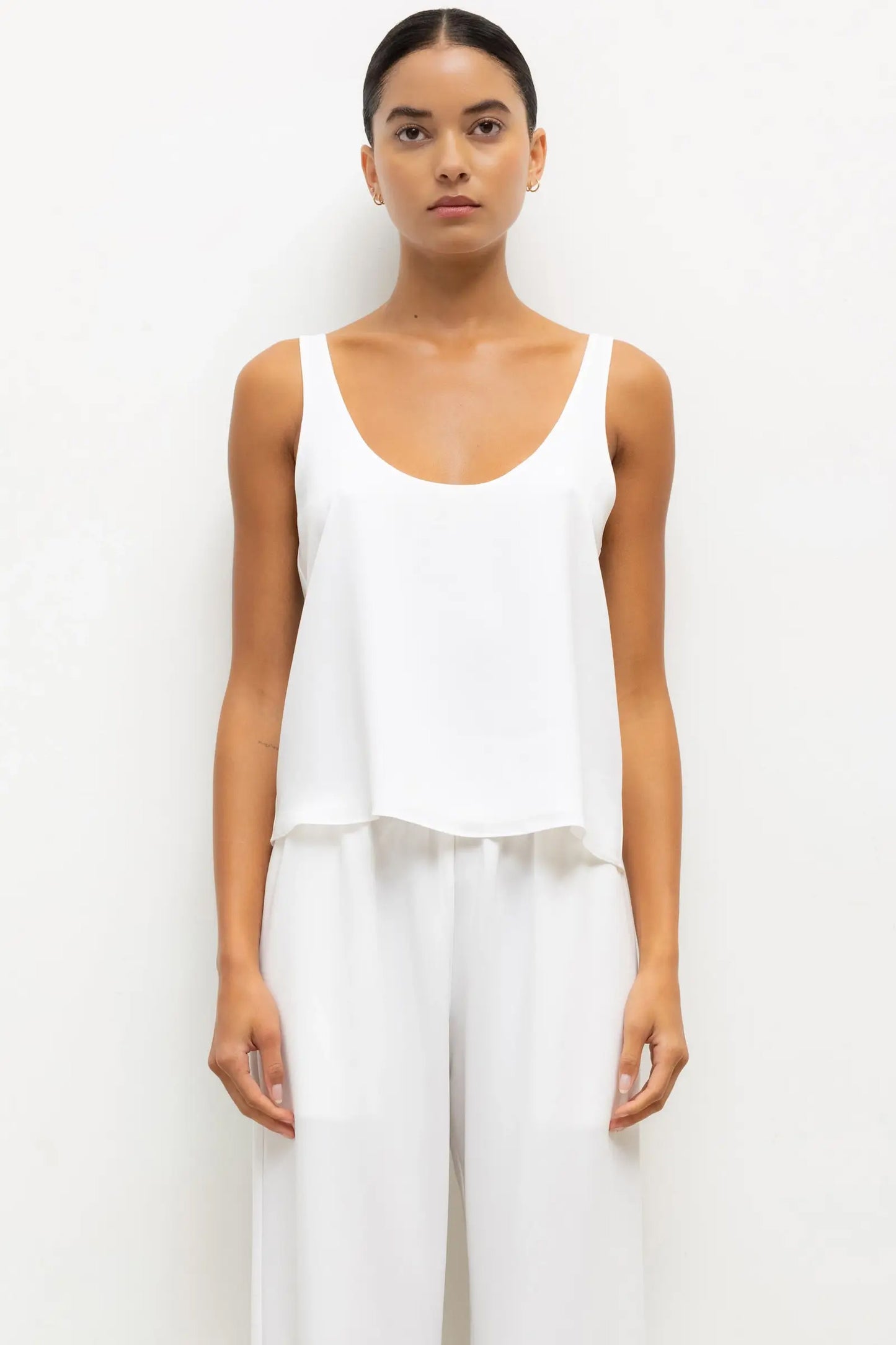 Ari Scoop Tank, Ice