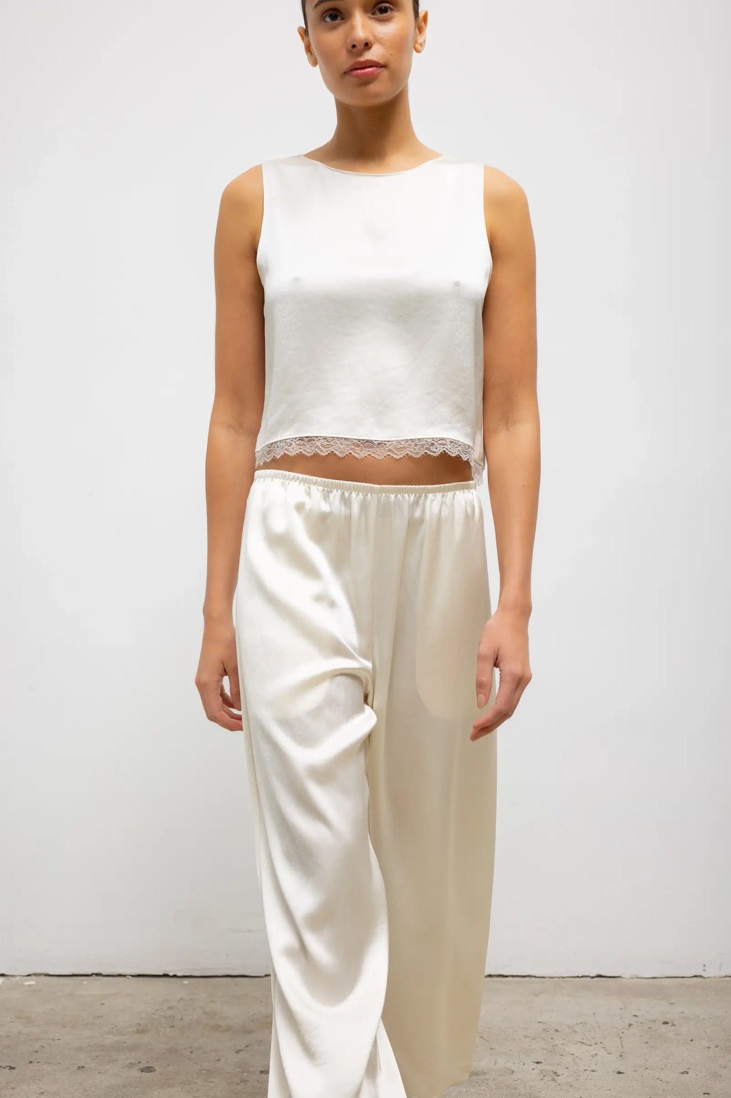 Barb Lace Crop Pant, Creme