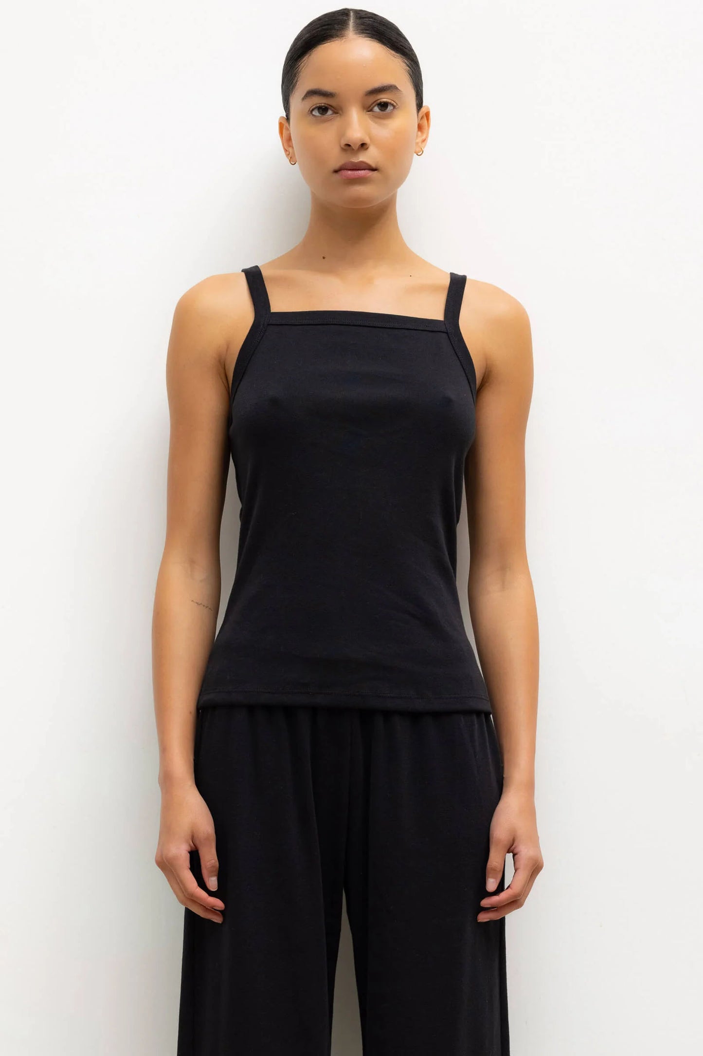 Nando Square Neck Tank, Black