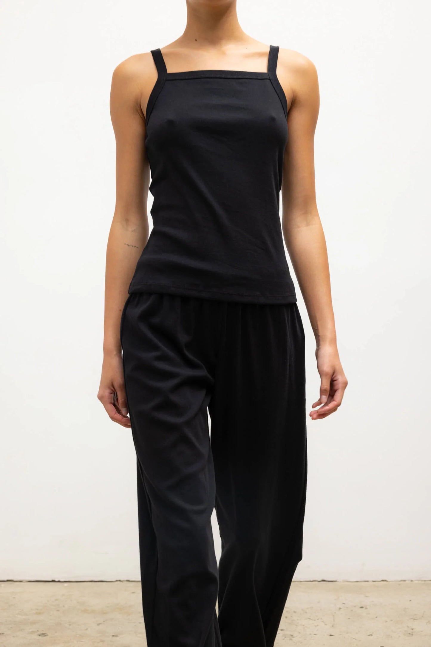 Nando Square Neck Tank, Black