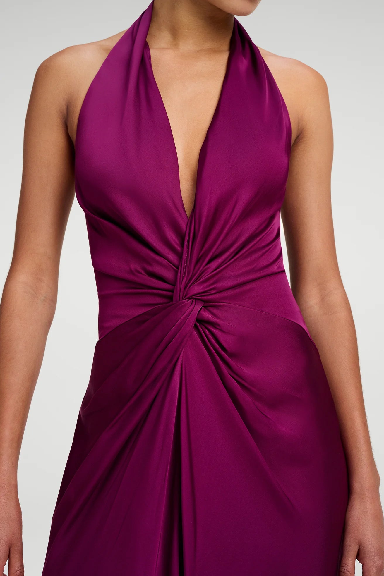 Mabel Gown, Jewel