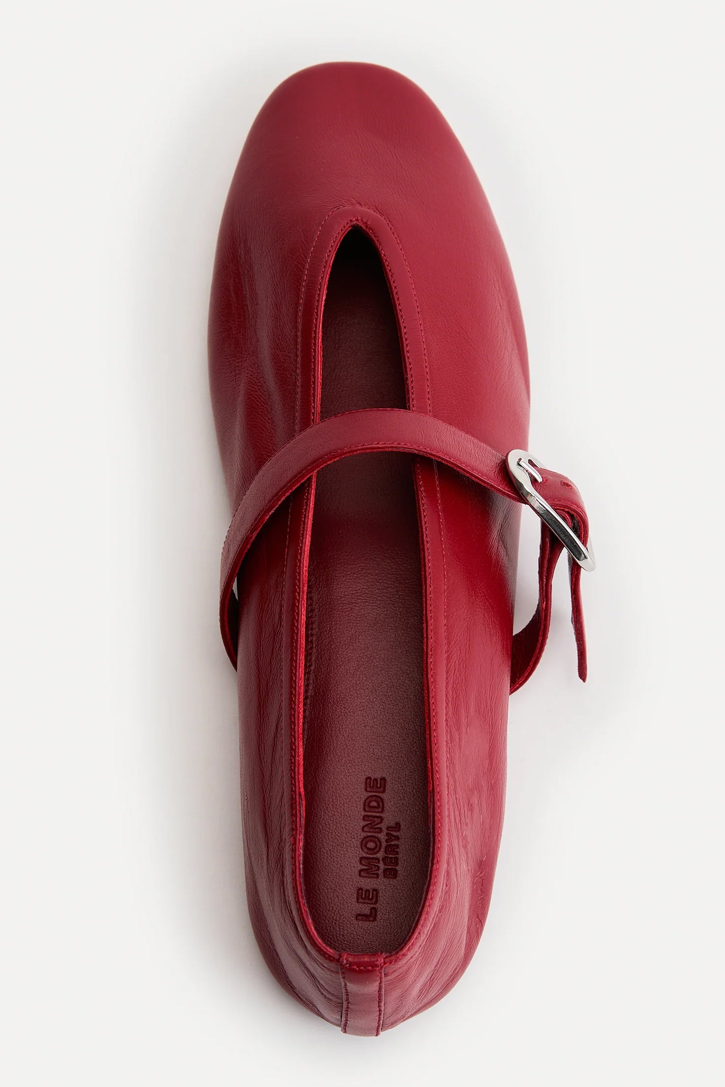 Stella Slipper, Lipstick