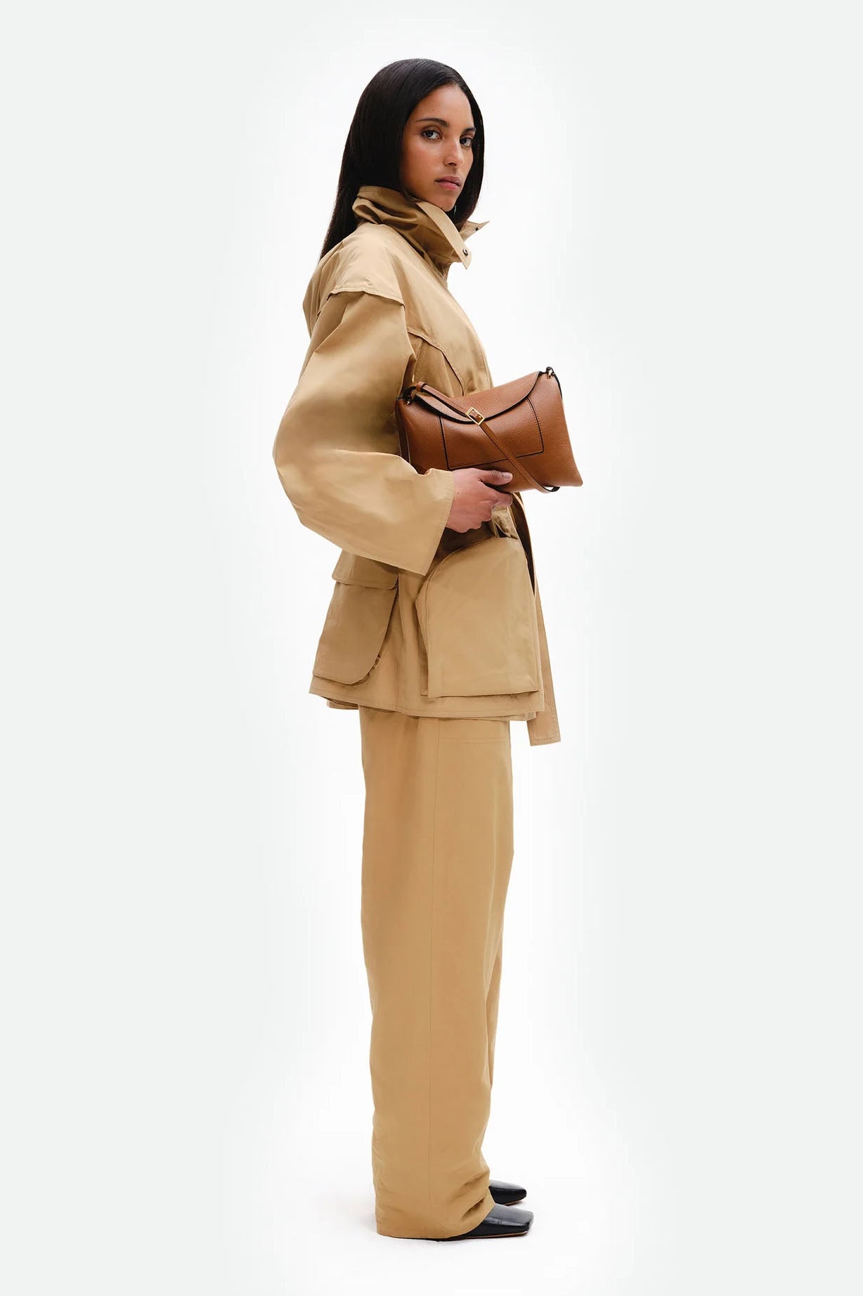Penelope Slouch Bag, Tan Crust