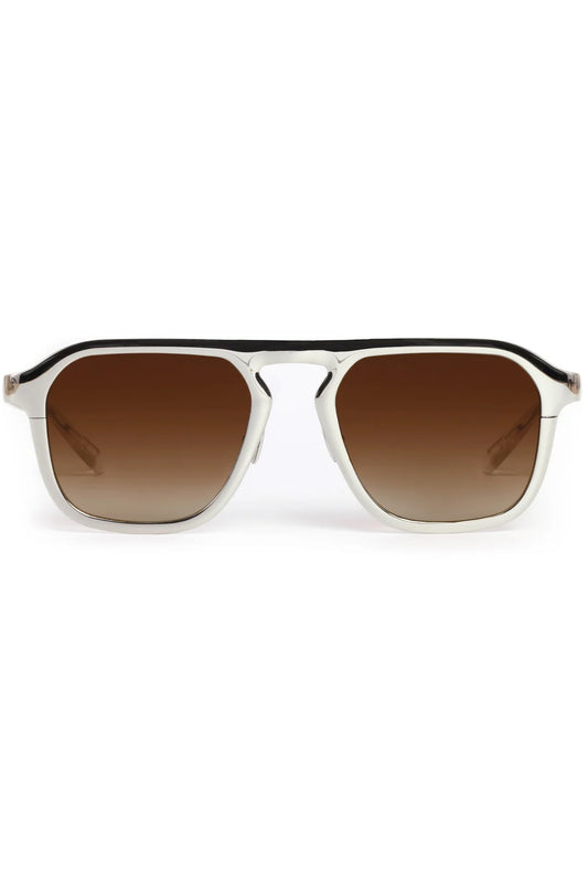 Zander, Gunmetal Chroma + Black Tea